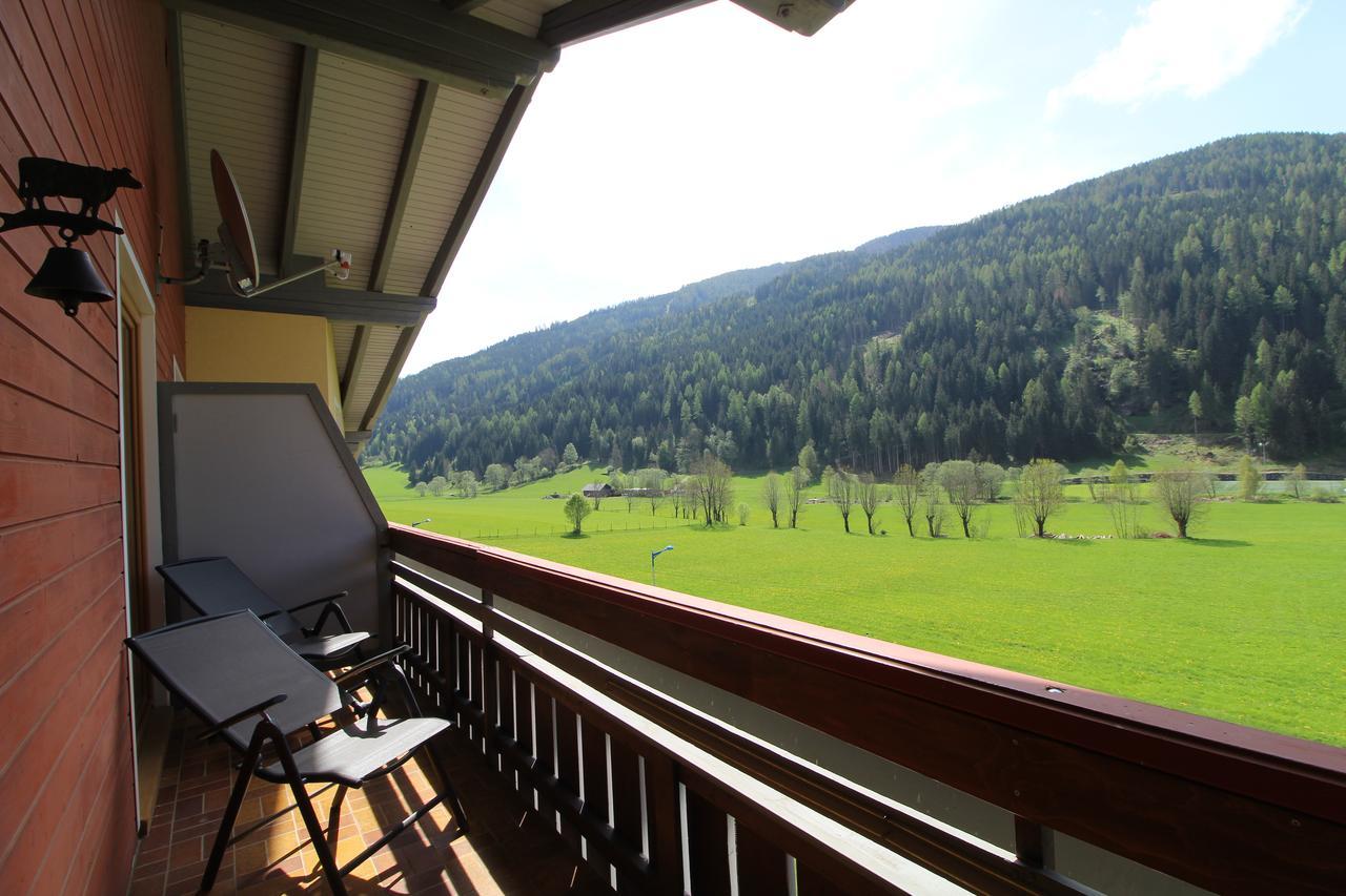 Apartamento Roza'S Nest By Isa Badkleinkirchheim Bad Kleinkirchheim Exterior foto